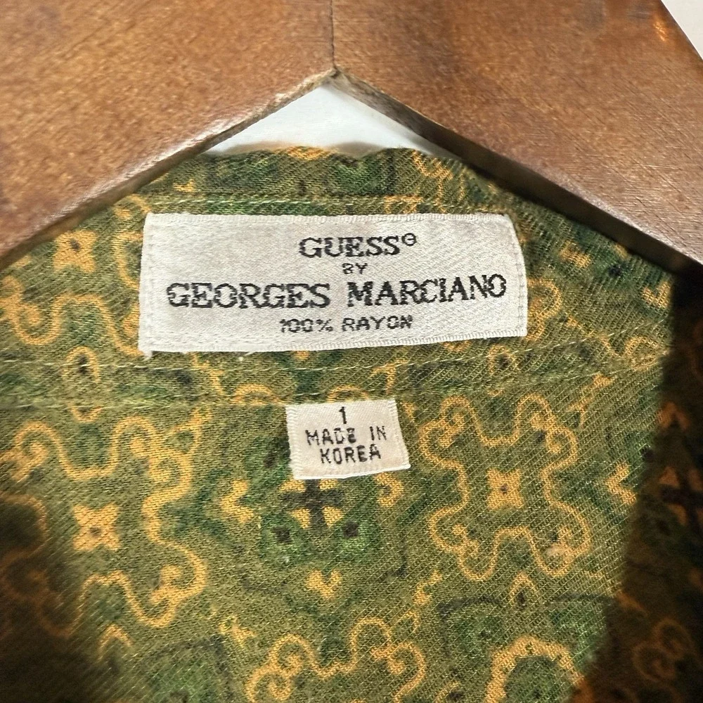 Vintage 80s Guess by Georges Marciano Rayon Shirt Made in Korea Green S/M‎ Rare